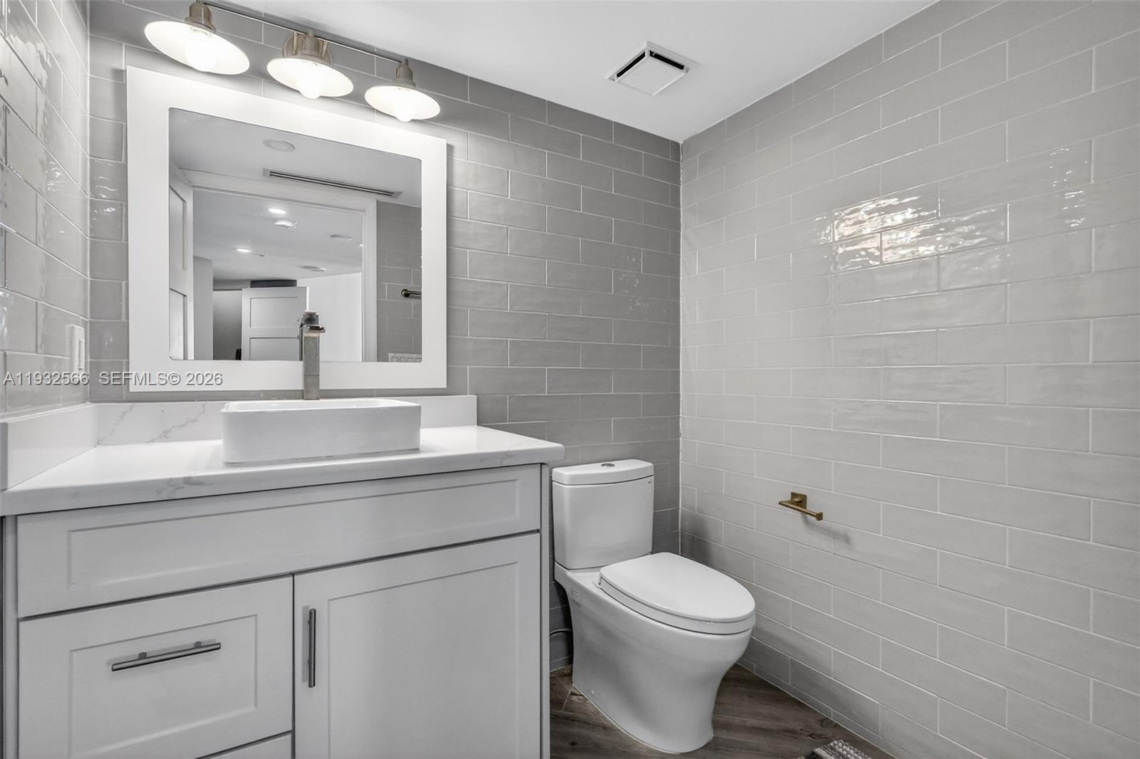 Photo of 16711 Collins Ave #808, Sunny Isles Beach, Florida, 33160 -