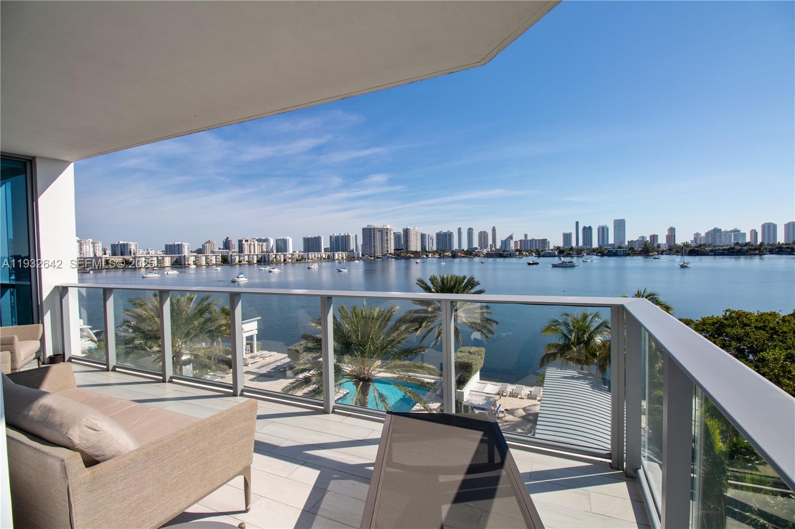 Photo of 17111 Biscayne Blvd  #410, North Miami Beach, Florida, 33160 - 