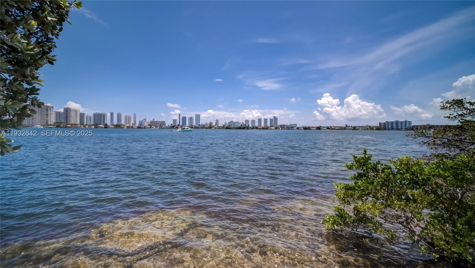 Photo of 17111 Biscayne Blvd  #410, North Miami Beach, Florida, 33160 - 