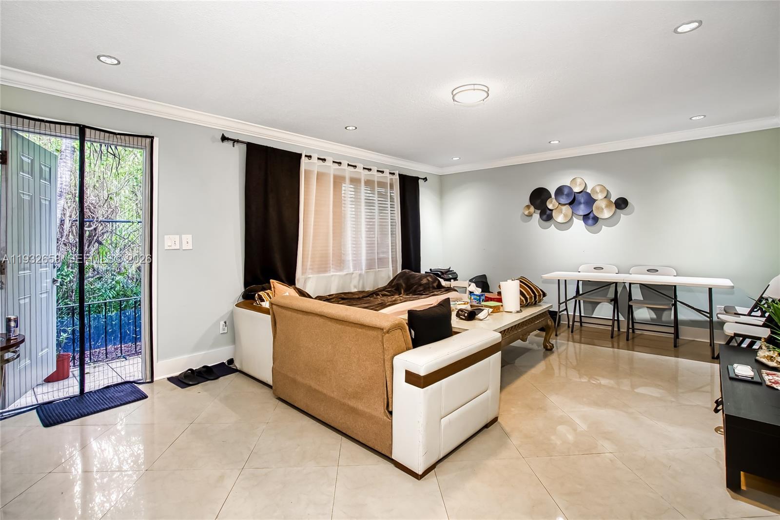   /  2280 sq. ft. $ 2025-12-18 0 Photo