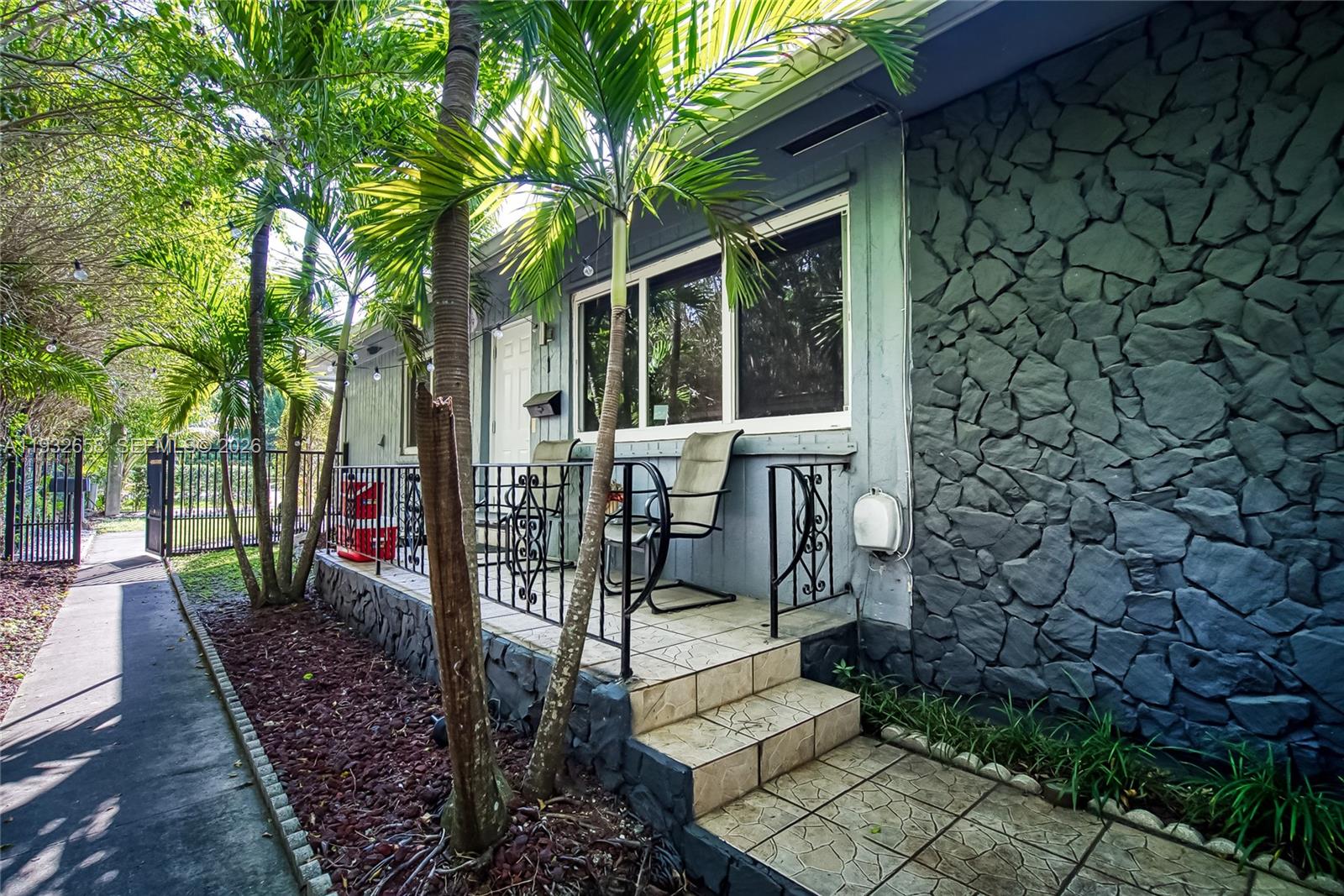   /  2280 sq. ft. $ 2025-12-18 0 Photo