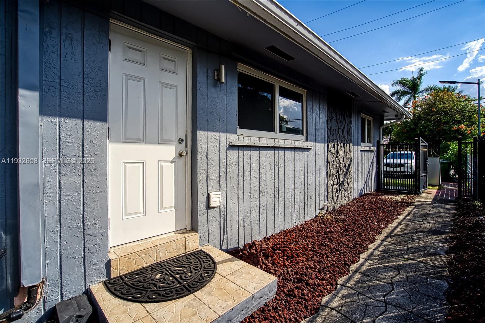   /  2280 sq. ft. $ 2025-12-18 0 Photo