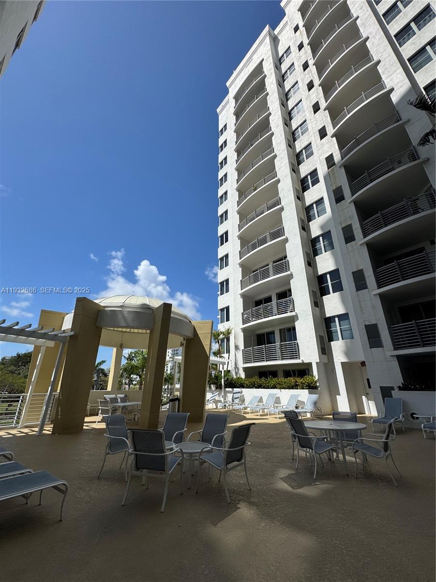 Photo of 1830 Radius Dr  #915, Hollywood, Florida, 33020 - 