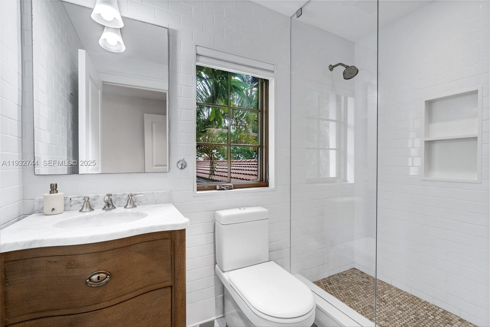 Photo of 115 Ocean Blvd  (115), Golden Beach, Florida, 33160 - 