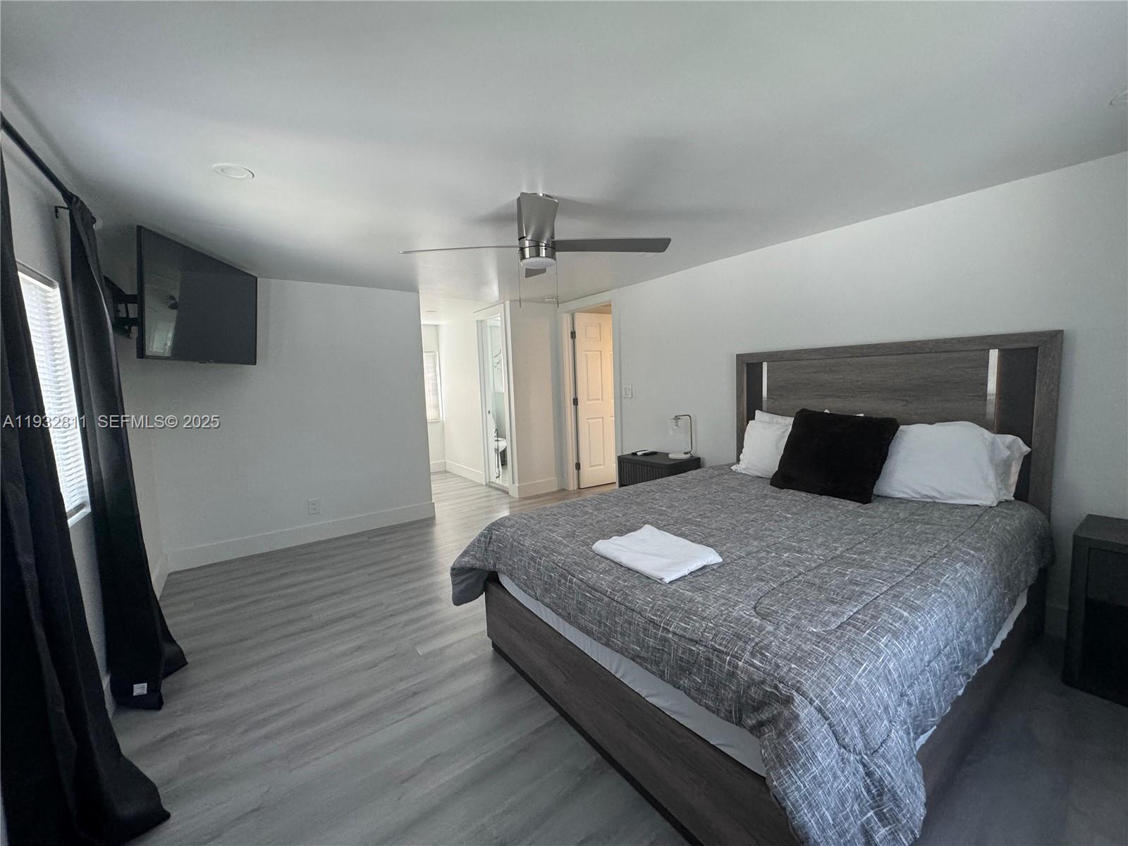   /   sq. ft. $ 2025-12-18 0 Photo