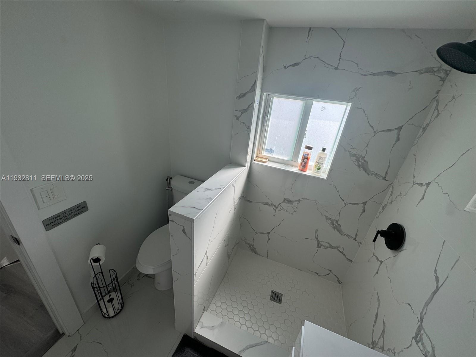   /   sq. ft. $ 2025-12-18 0 Photo