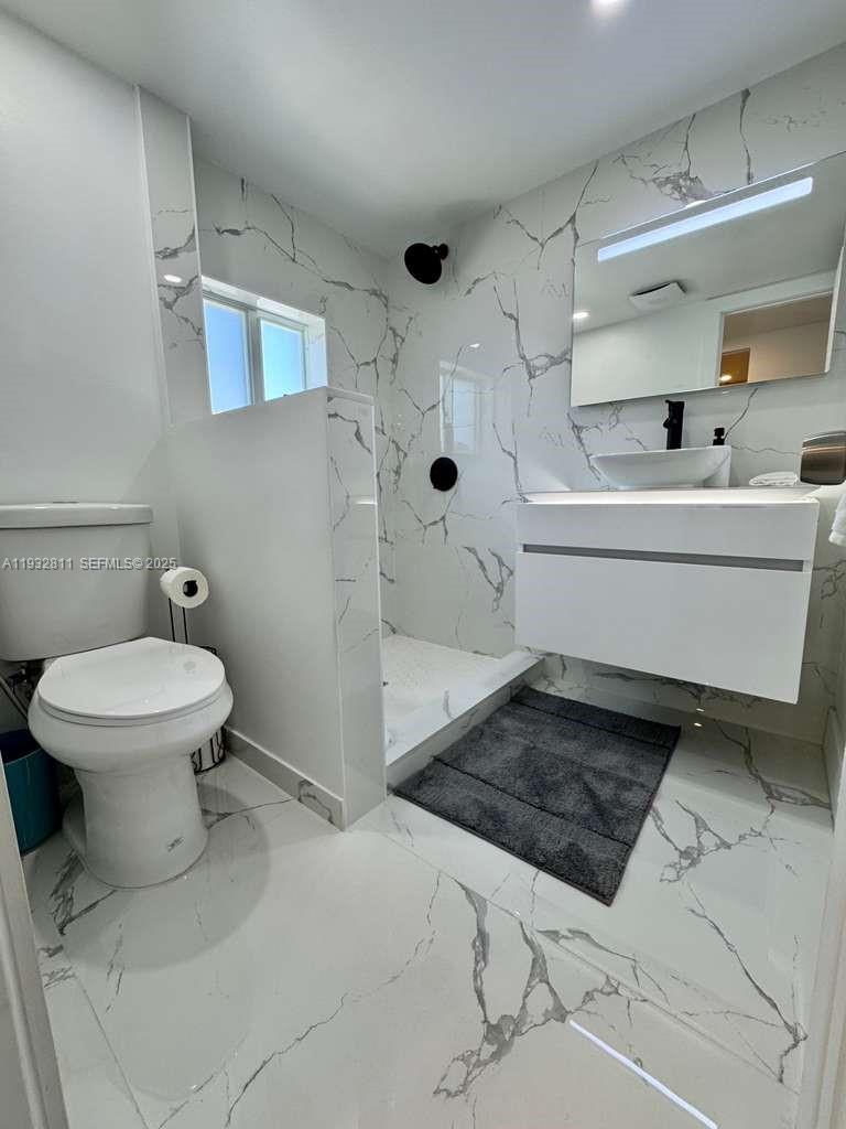   /   sq. ft. $ 2025-12-18 0 Photo