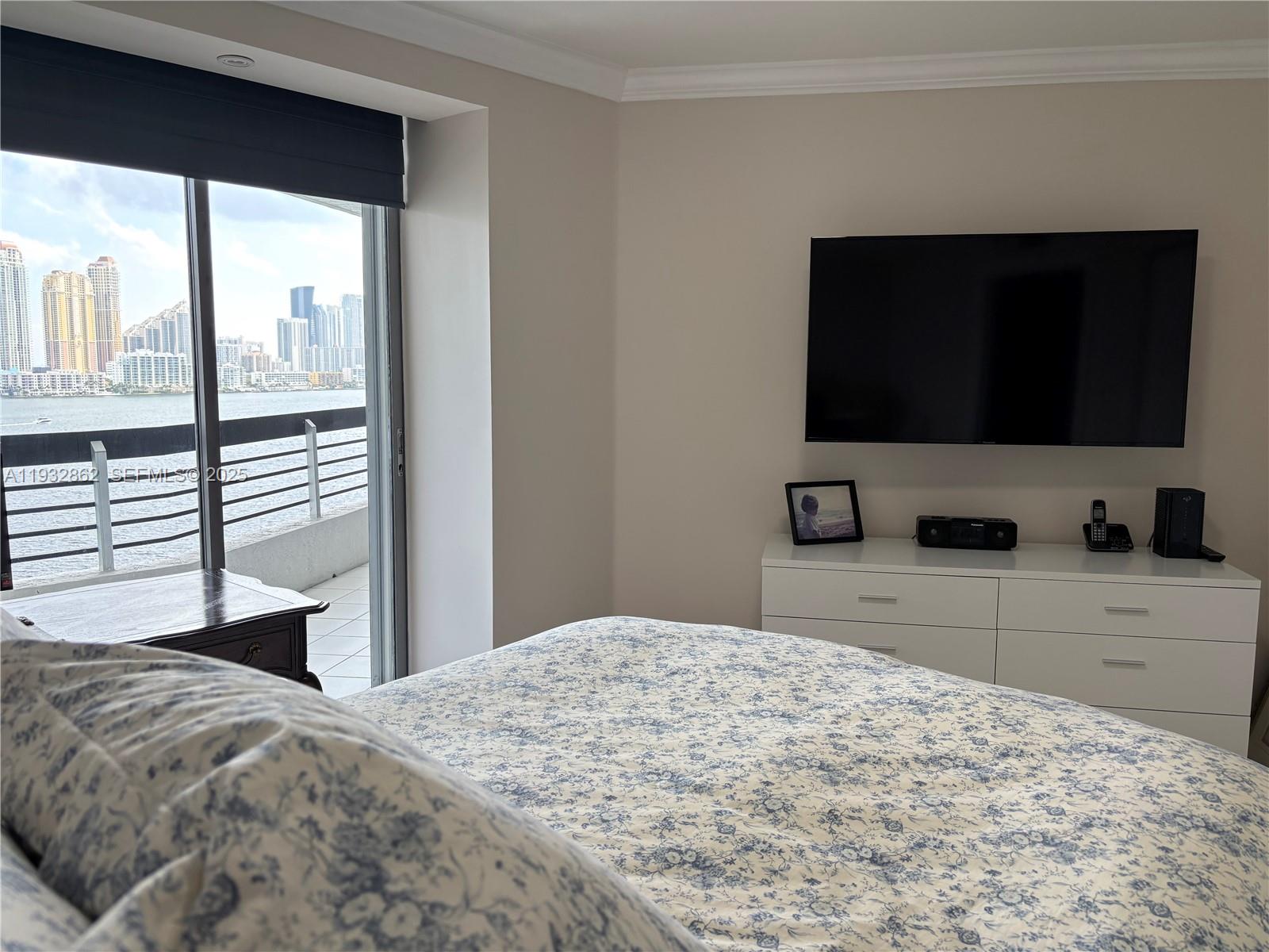 Photo of 3530 Mystic Pointe Dr  #1212, Aventura, Florida, 33180 - 