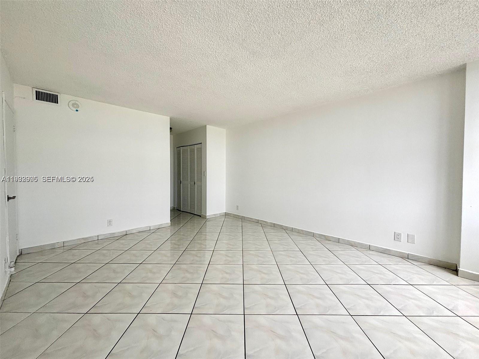 Photo of 2500 Parkview Dr #1208, Hallandale Beach, Florida, 33009 -