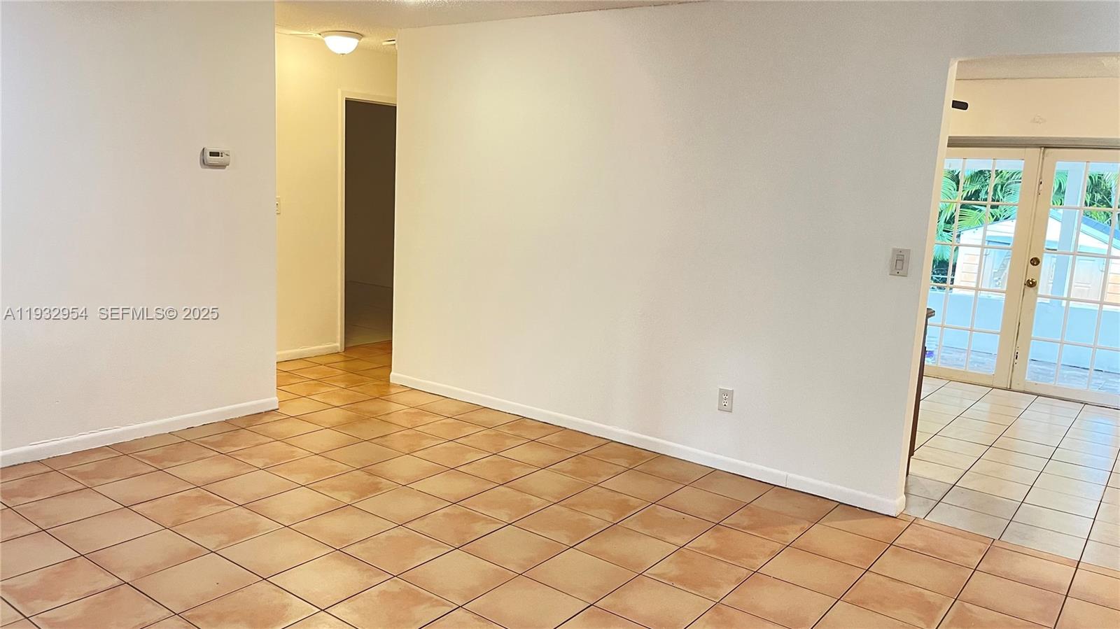   /  1982 sq. ft. $ 2025-12-18 0 Photo