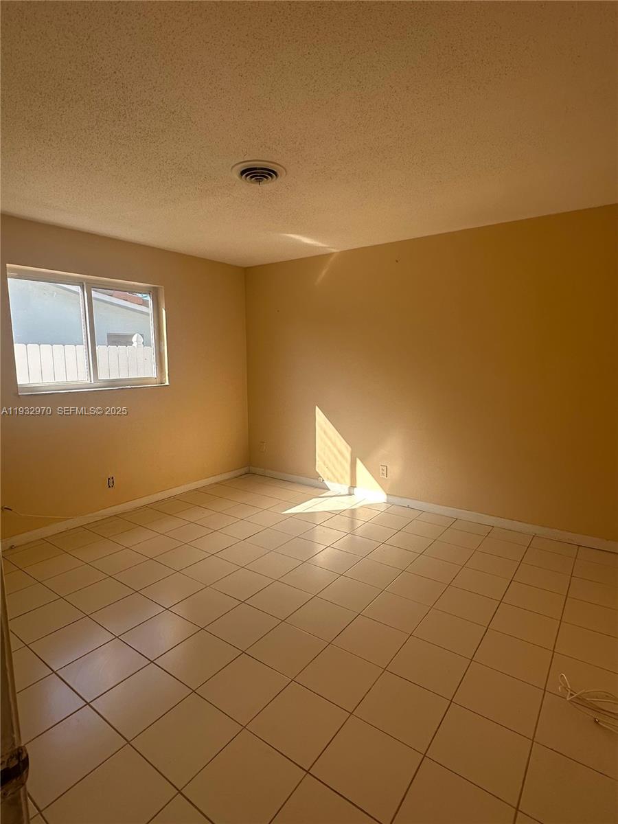   /  2845 sq. ft. $ 2025-12-18 0 Photo