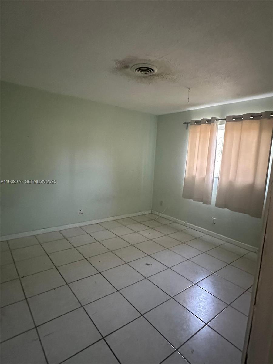   /  2845 sq. ft. $ 2025-12-18 0 Photo