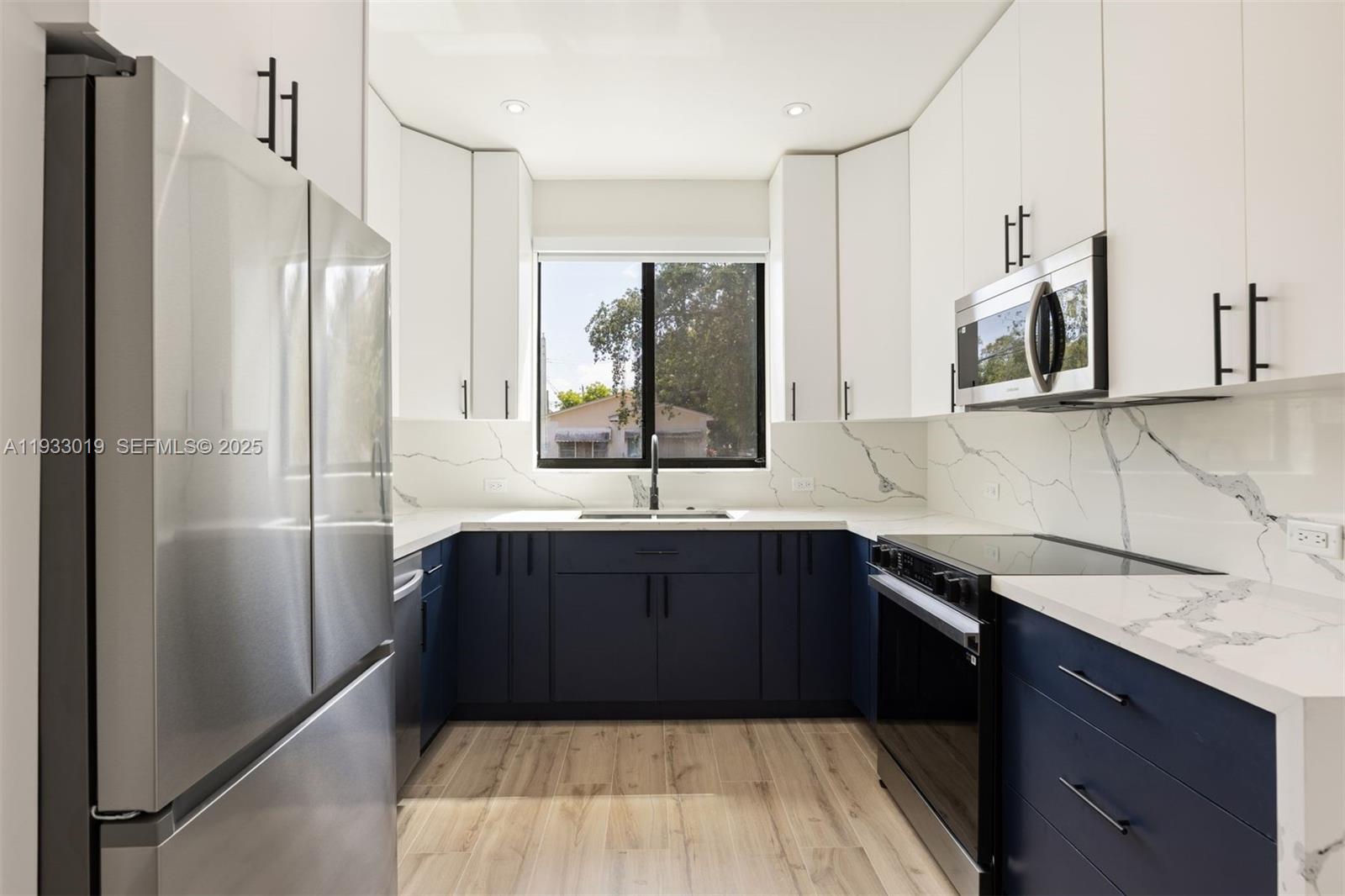   /  2800 sq. ft. $ 2025-12-18 0 Photo