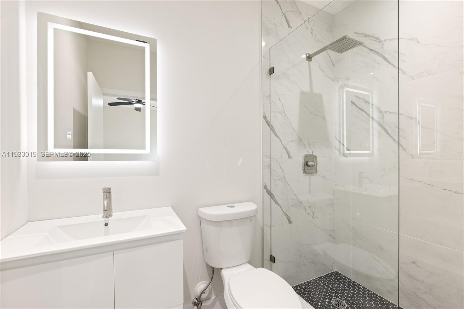   /  2800 sq. ft. $ 2025-12-18 0 Photo