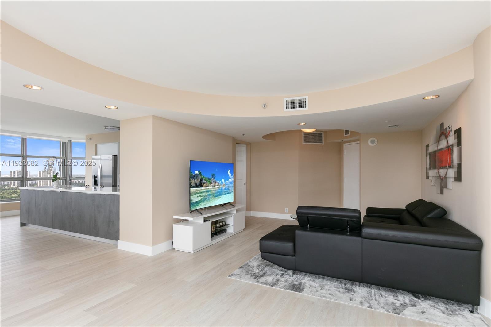 Photo of 3500 Mystic Pointe Dr  #2603, Aventura, Florida, 33180 - 