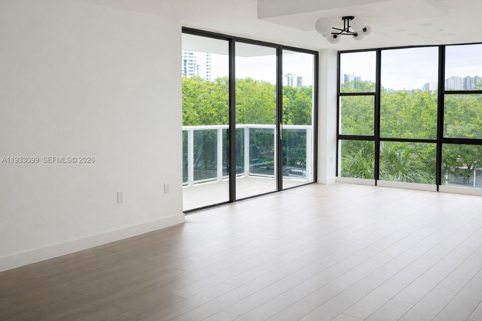 Photo of 3625 Country Club Dr  #309, Aventura, Florida, 33180 - 