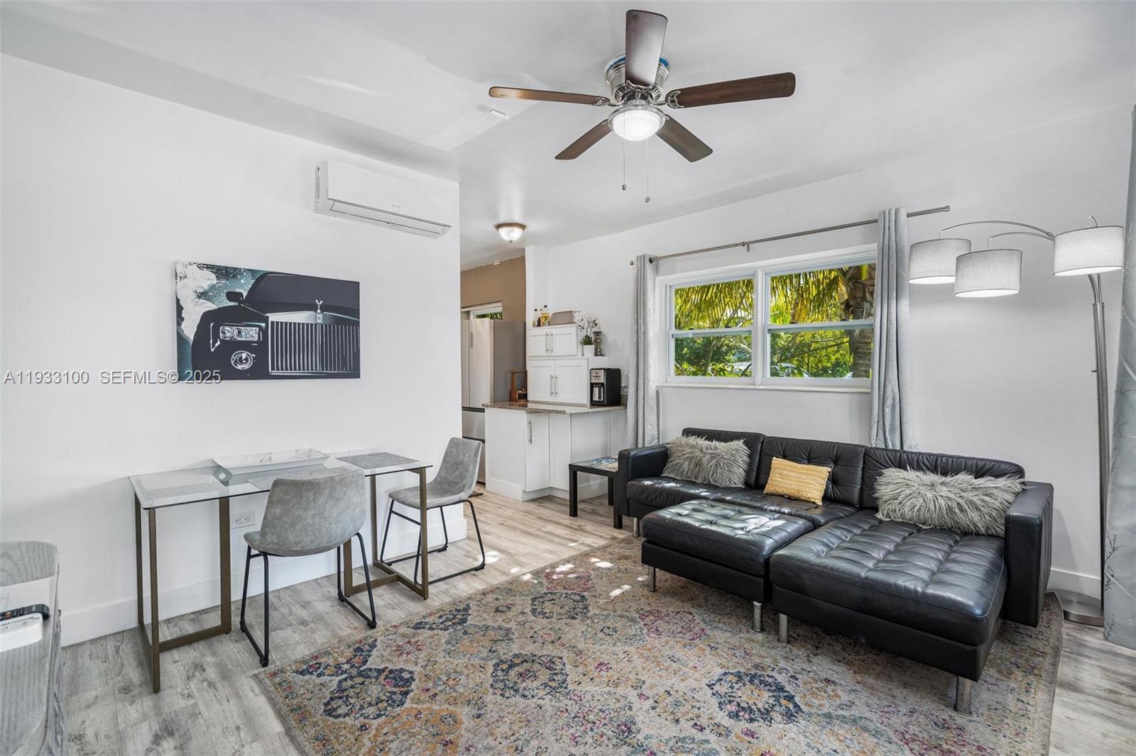   /  2294 sq. ft. $ 2025-12-18 0 foto