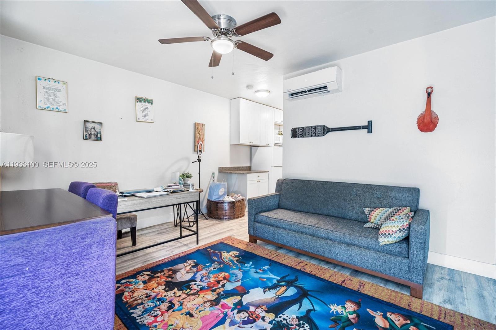   /  2294 sq. ft. $ 2025-12-18 0 foto