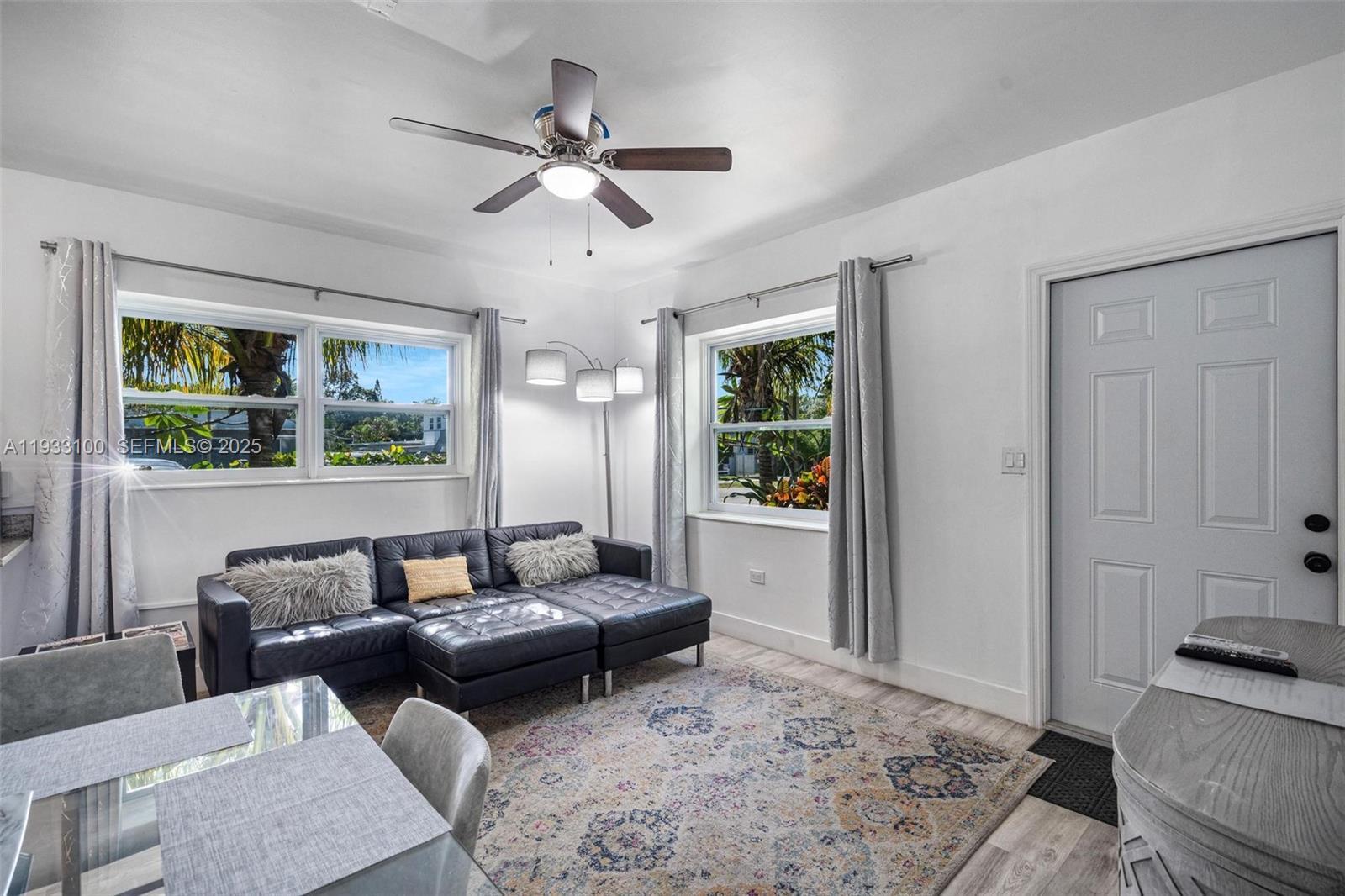   /  2294 sq. ft. $ 2025-12-18 0 foto