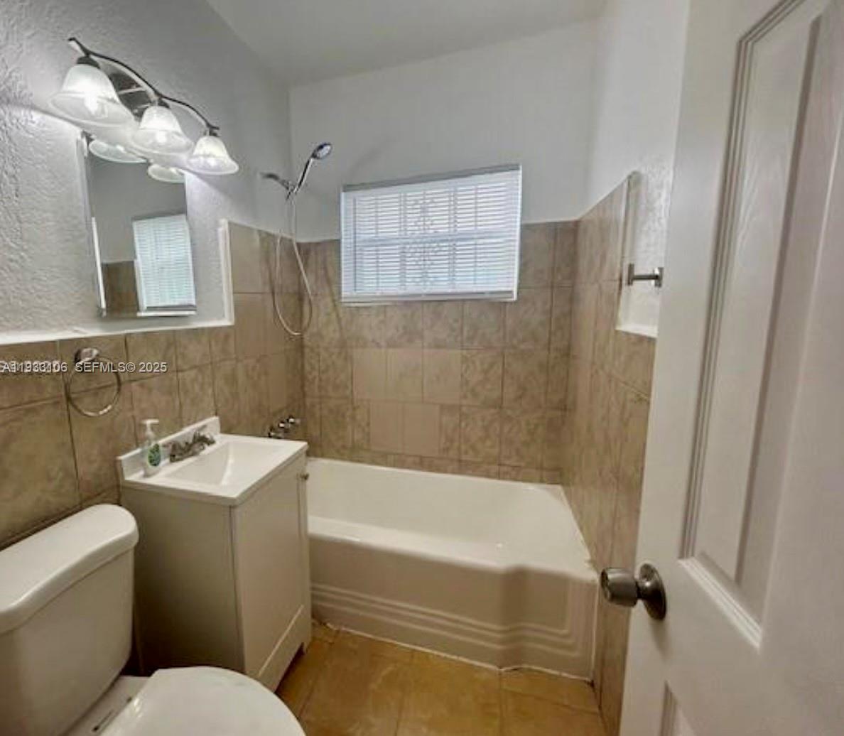   /  1413 sq. ft. $ 2025-12-19 0 Photo