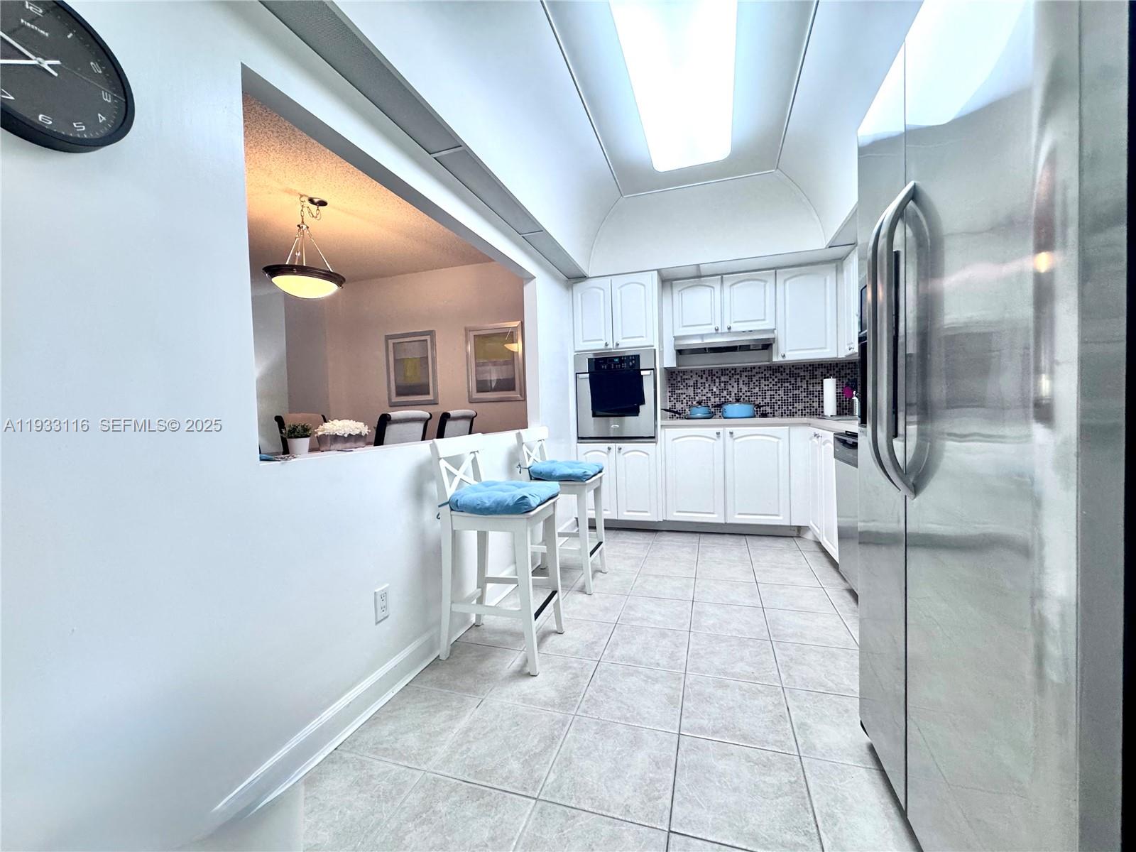 Photo of 19390 Collins Ave  #422, Sunny Isles Beach, Florida, 33160 - 