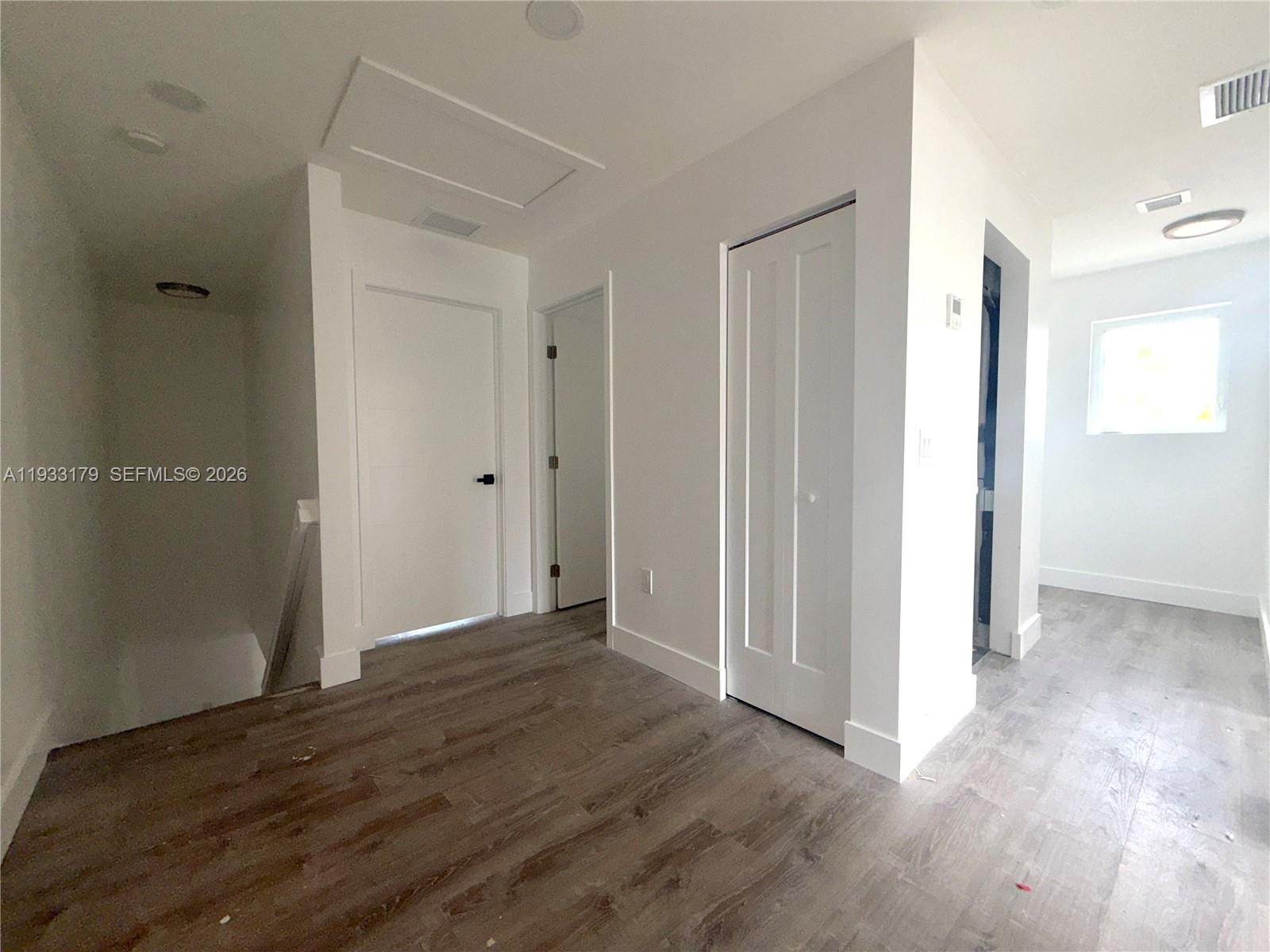   /  3347 sq. ft. $ 2026-03-23 0 foto