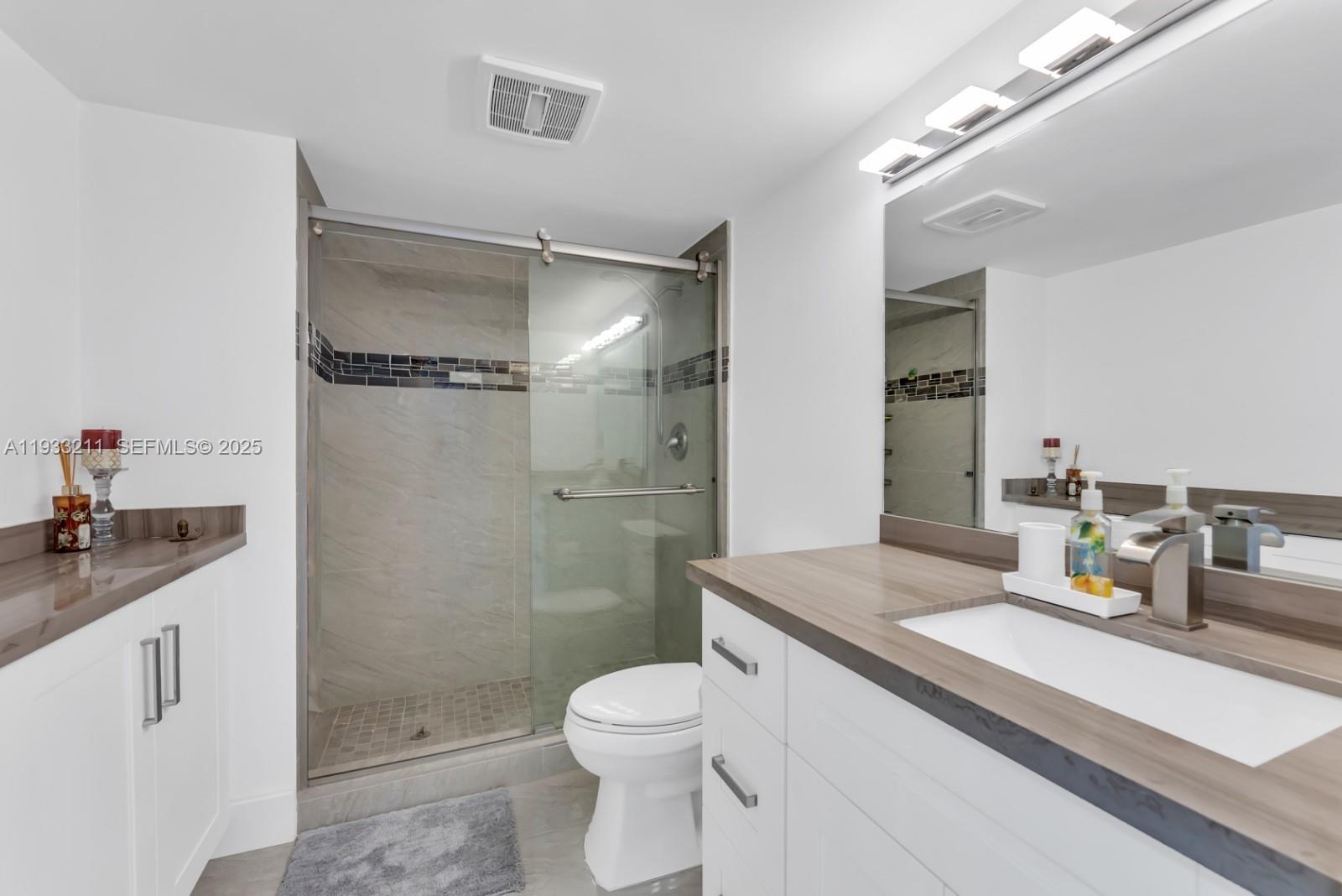 Photo of 3701 Country Club Dr #1408, Aventura, Florida, 33180 -