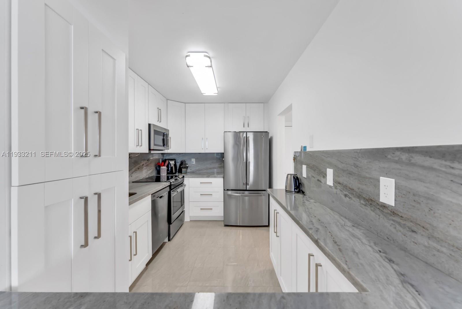 Photo of 3701 Country Club Dr #1408, Aventura, Florida, 33180 -