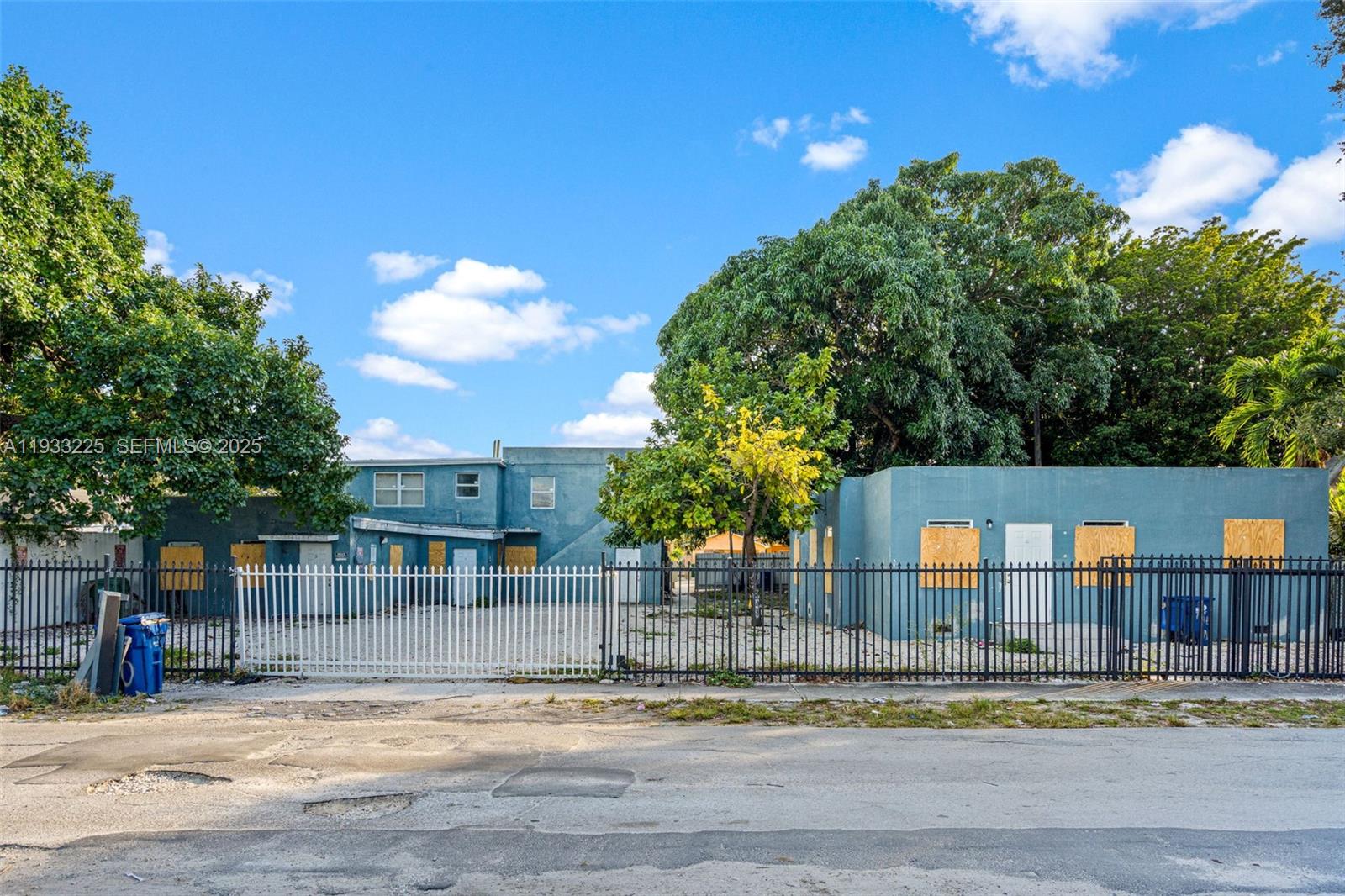   /   sq. ft. $ 2025-12-19 0 Photo