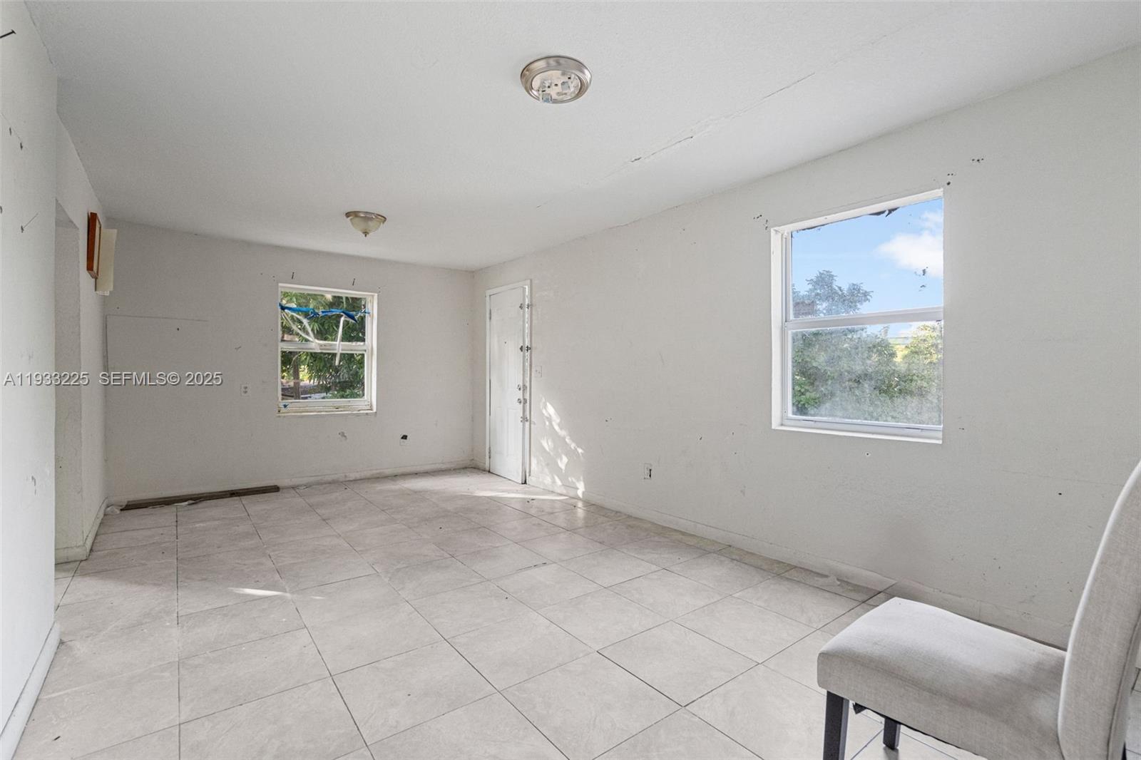   /   sq. ft. $ 2025-12-19 0 Photo