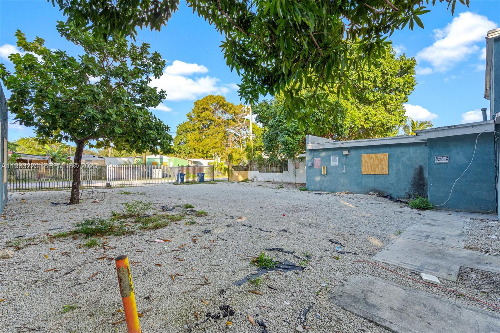   /   sq. ft. $ 2025-12-19 0 Photo