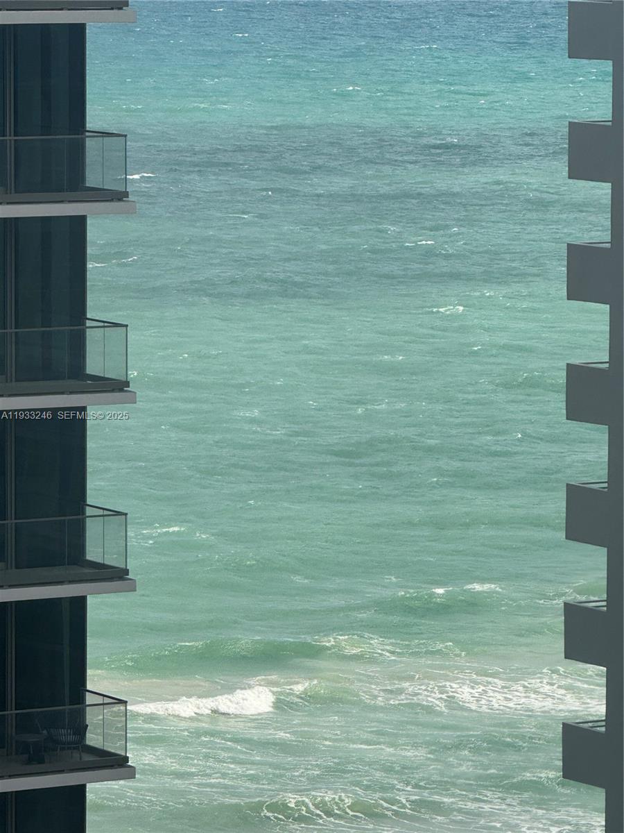 See details 20Q 3 / 3 1740 sq. ft. $ 2025-12-19 0 Photo