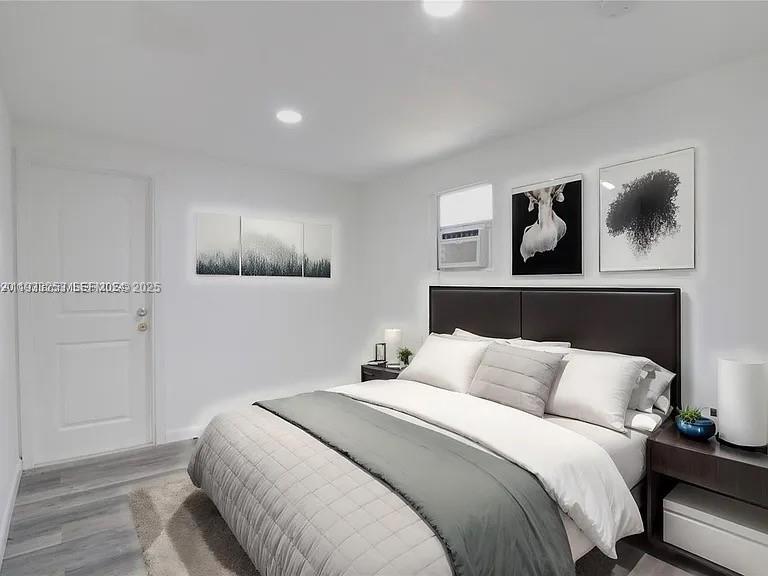   /  973 sq. ft. $ 2025-12-19 0 Photo