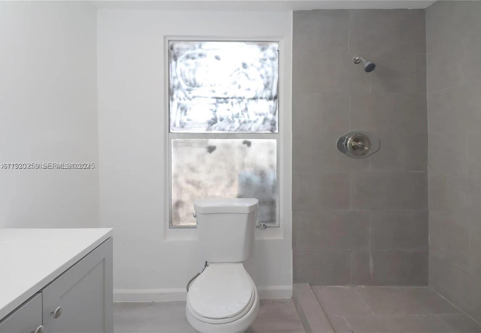   /  973 sq. ft. $ 2025-12-19 0 Photo