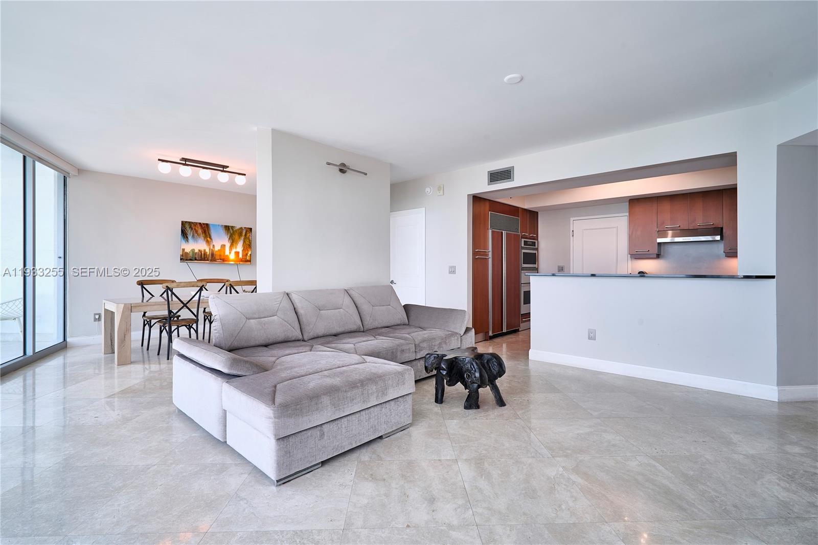 Photo of 3101 Ocean Dr  #3005, Hollywood, Florida, 33019 - 