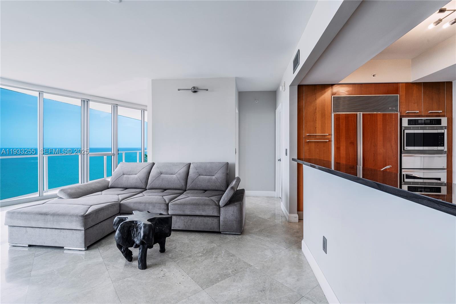 Photo of 3101 Ocean Dr  #3005, Hollywood, Florida, 33019 - 