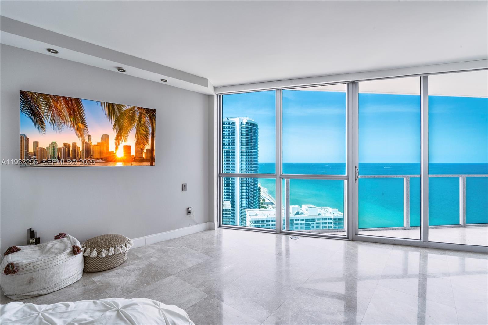 Photo of 3101 Ocean Dr  #3005, Hollywood, Florida, 33019 - 