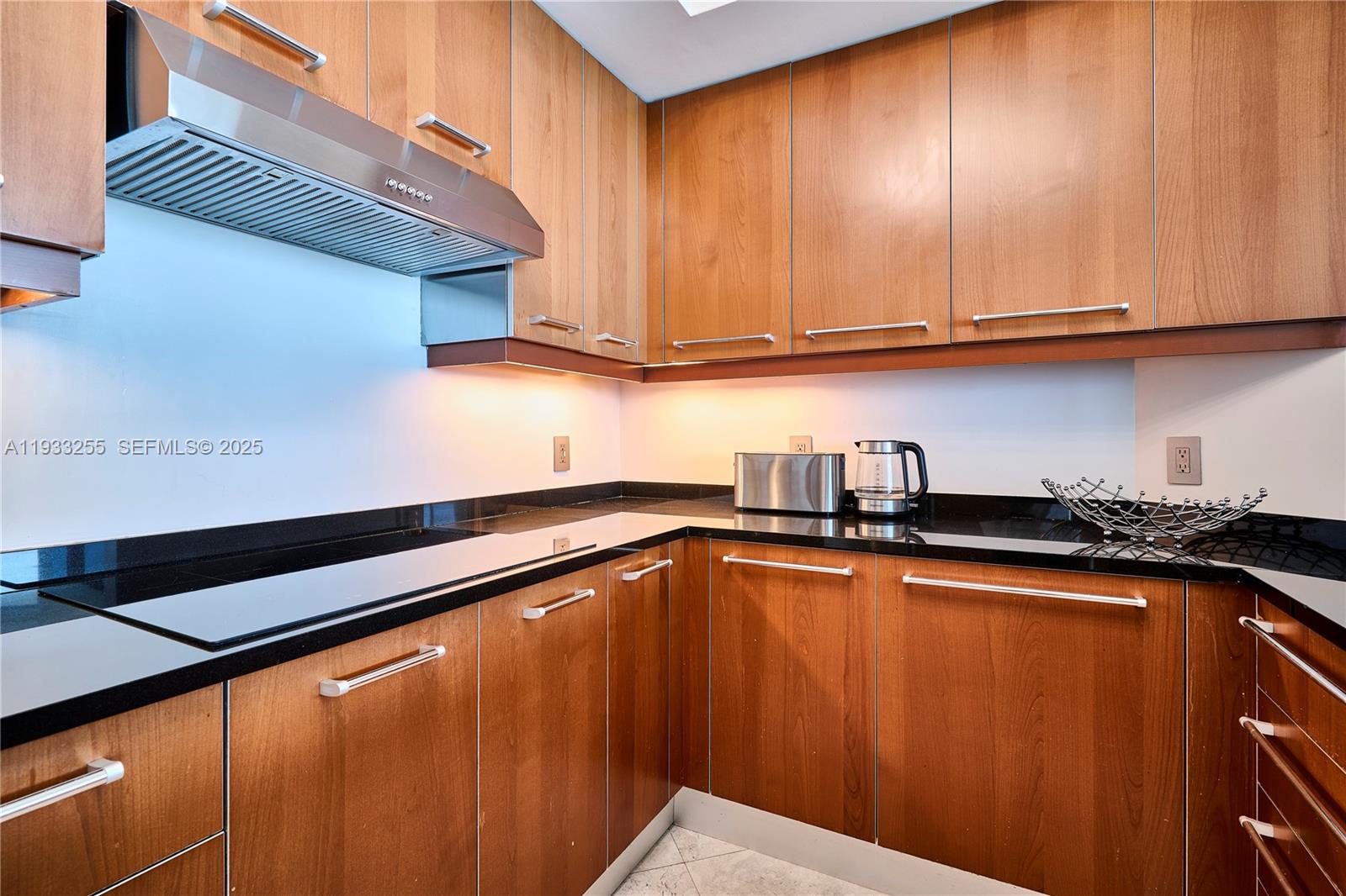 Photo of 3101 Ocean Dr  #3005, Hollywood, Florida, 33019 - 