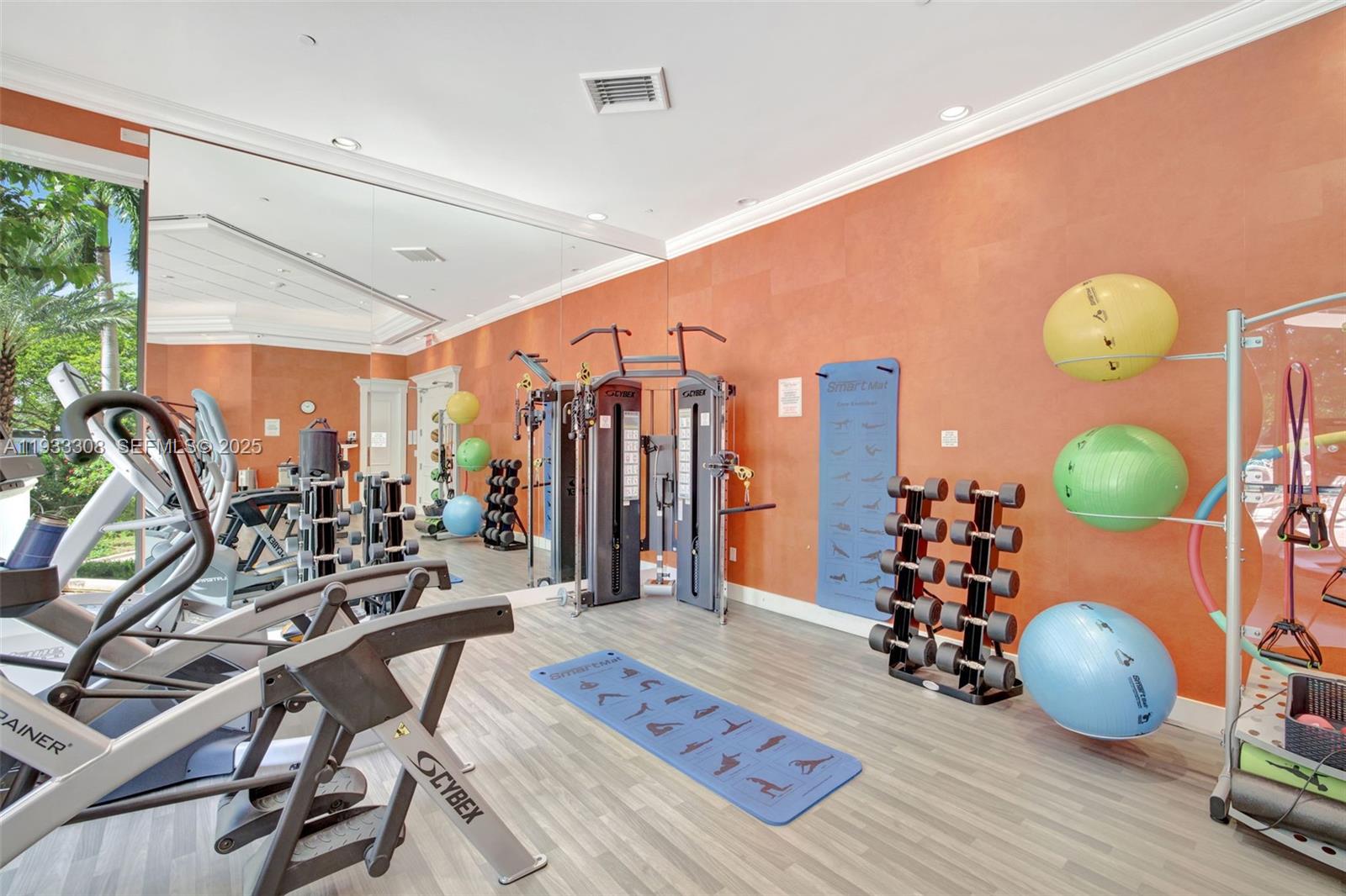 203 1 / 2 1180 sq. ft. $ 2025-12-19 0 foto