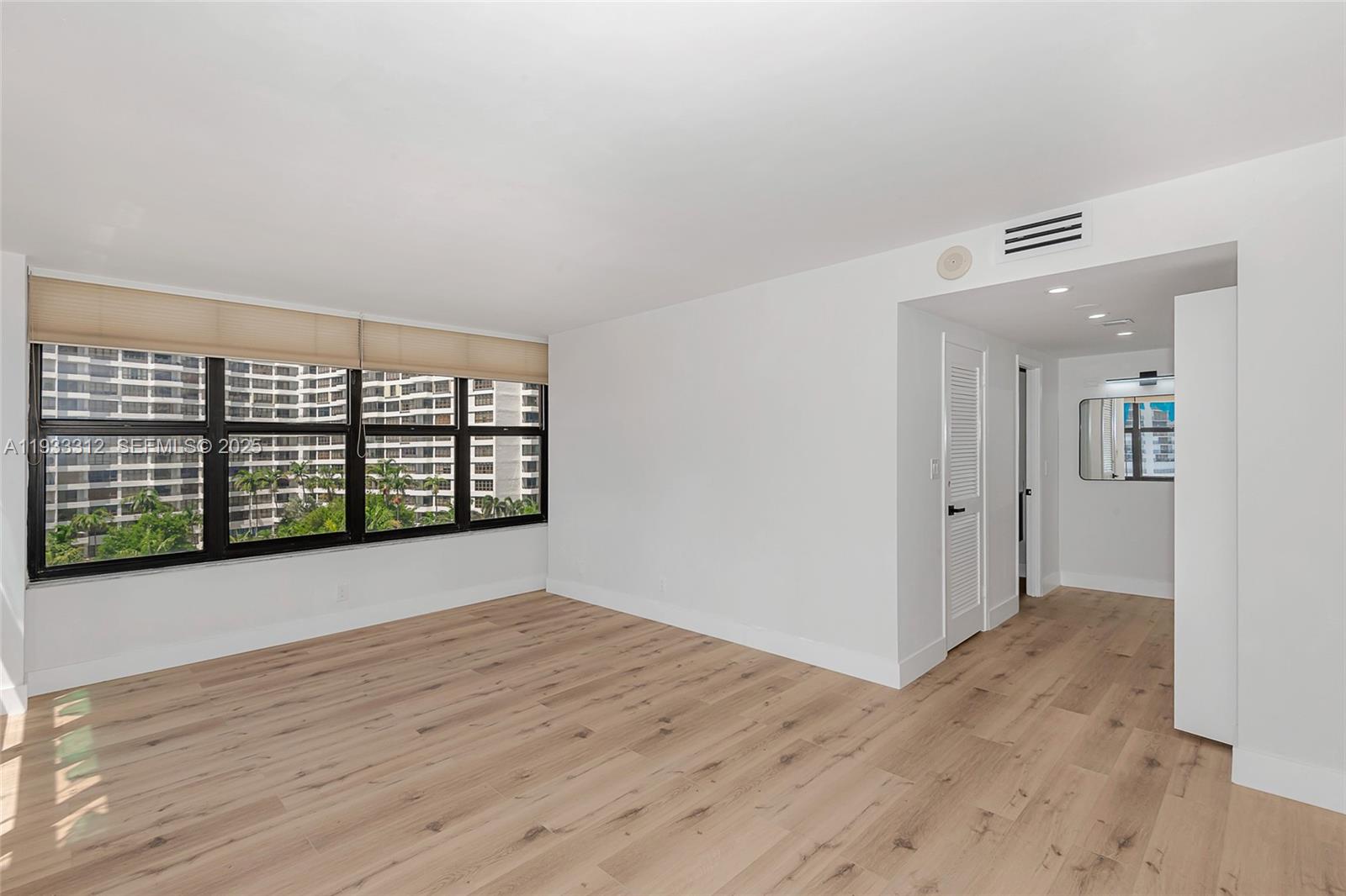 Photo of 2500 Parkview Dr  #821, Hallandale Beach, Florida, 33009 - 