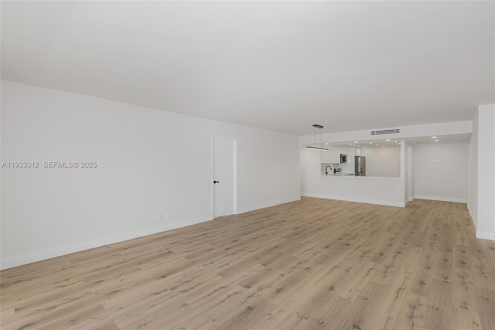 Photo of 2500 Parkview Dr  #821, Hallandale Beach, Florida, 33009 - 