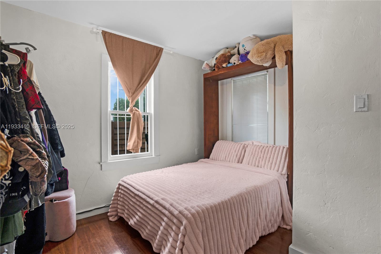   /  2109 sq. ft. $ 2025-12-19 0 foto