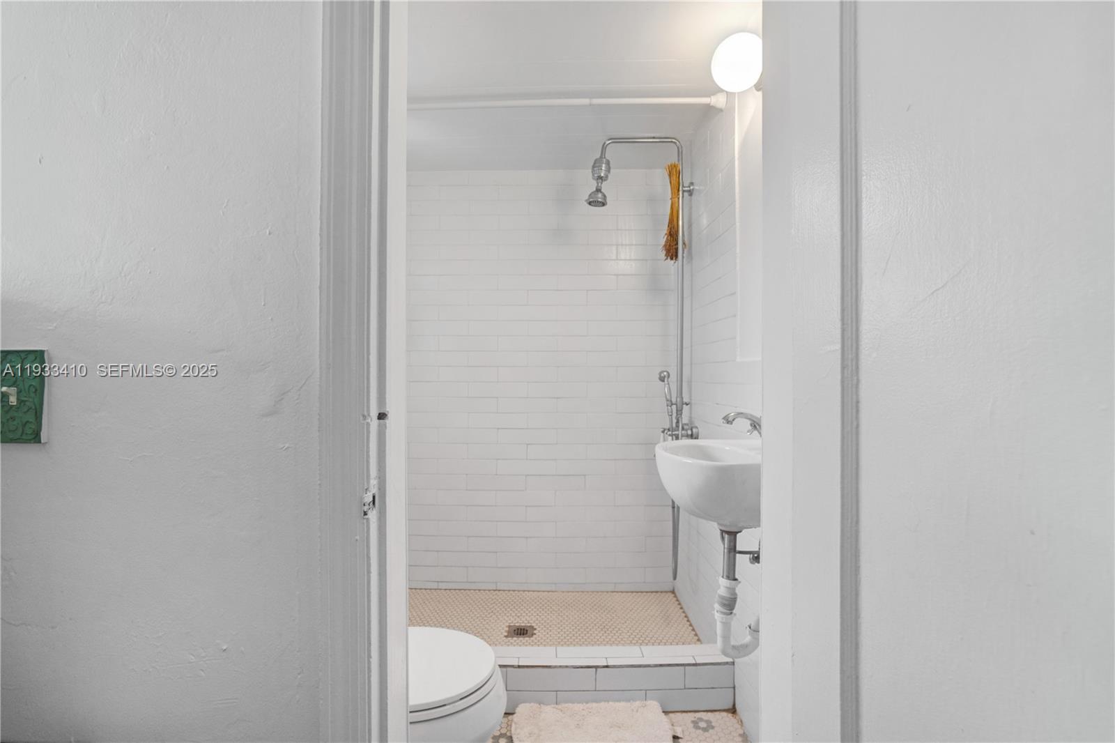   /  2109 sq. ft. $ 2025-12-19 0 foto