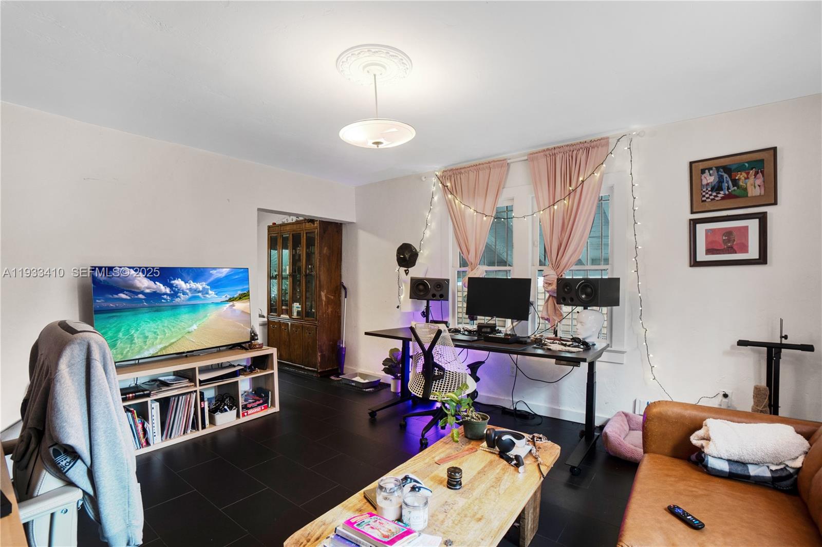   /  2109 sq. ft. $ 2025-12-19 0 foto