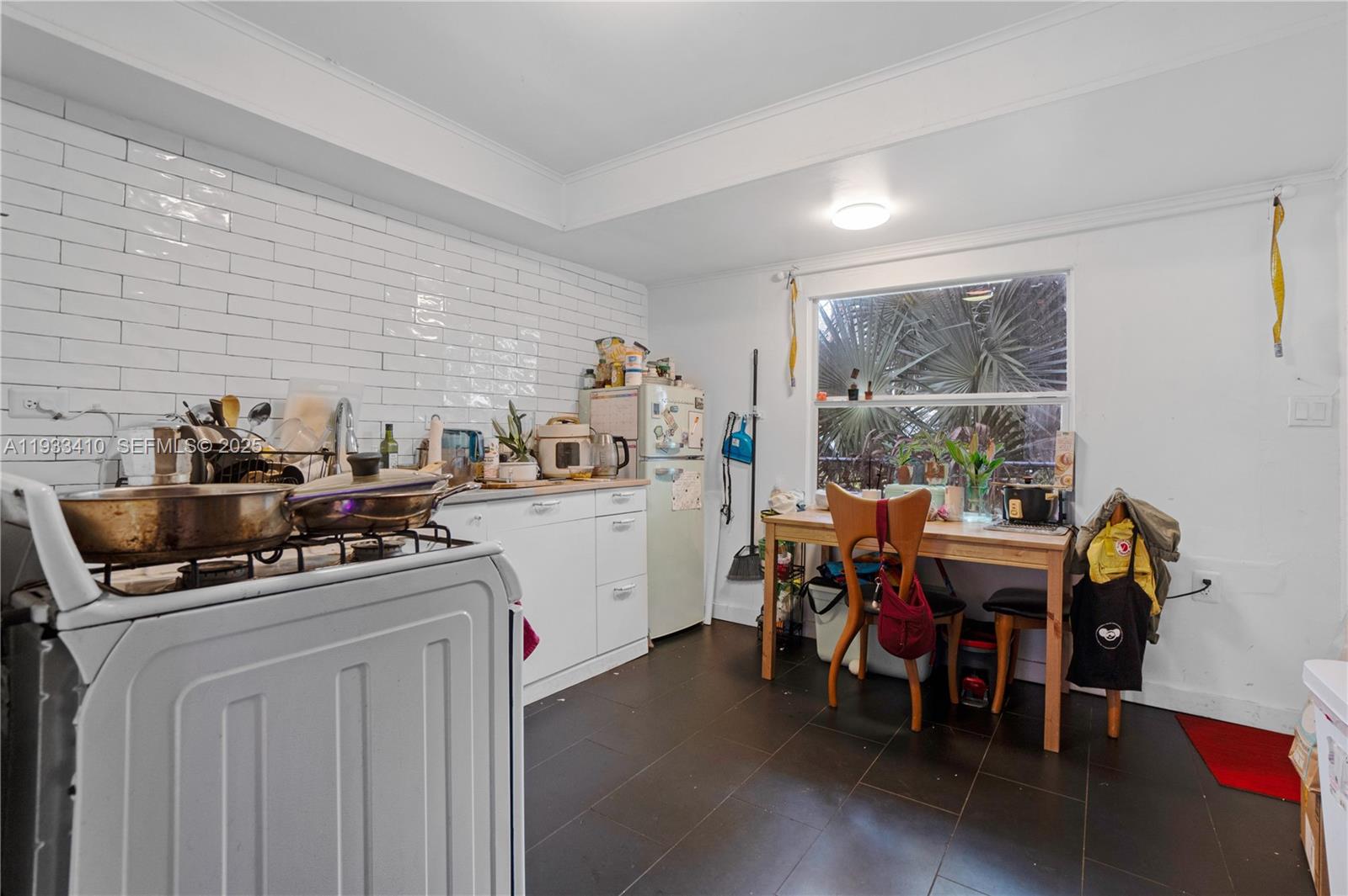   /  2109 sq. ft. $ 2025-12-19 0 foto