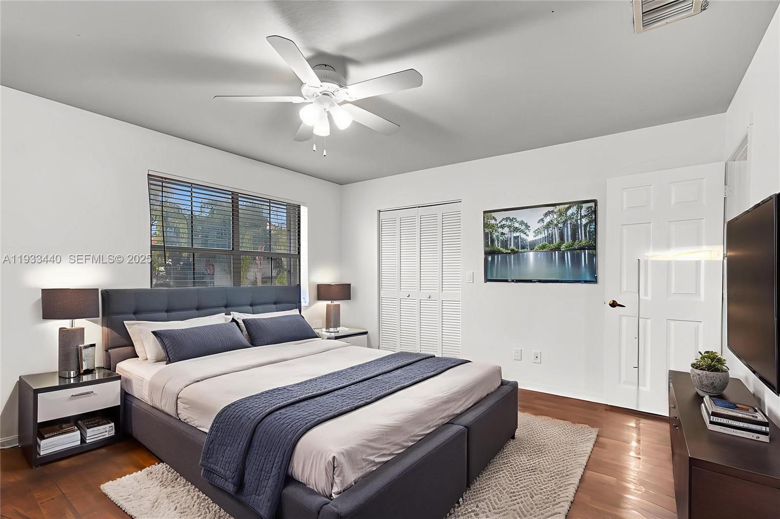 Photo of 1046 Satinleaf St  (1046), Hollywood, Florida, 33019 - 