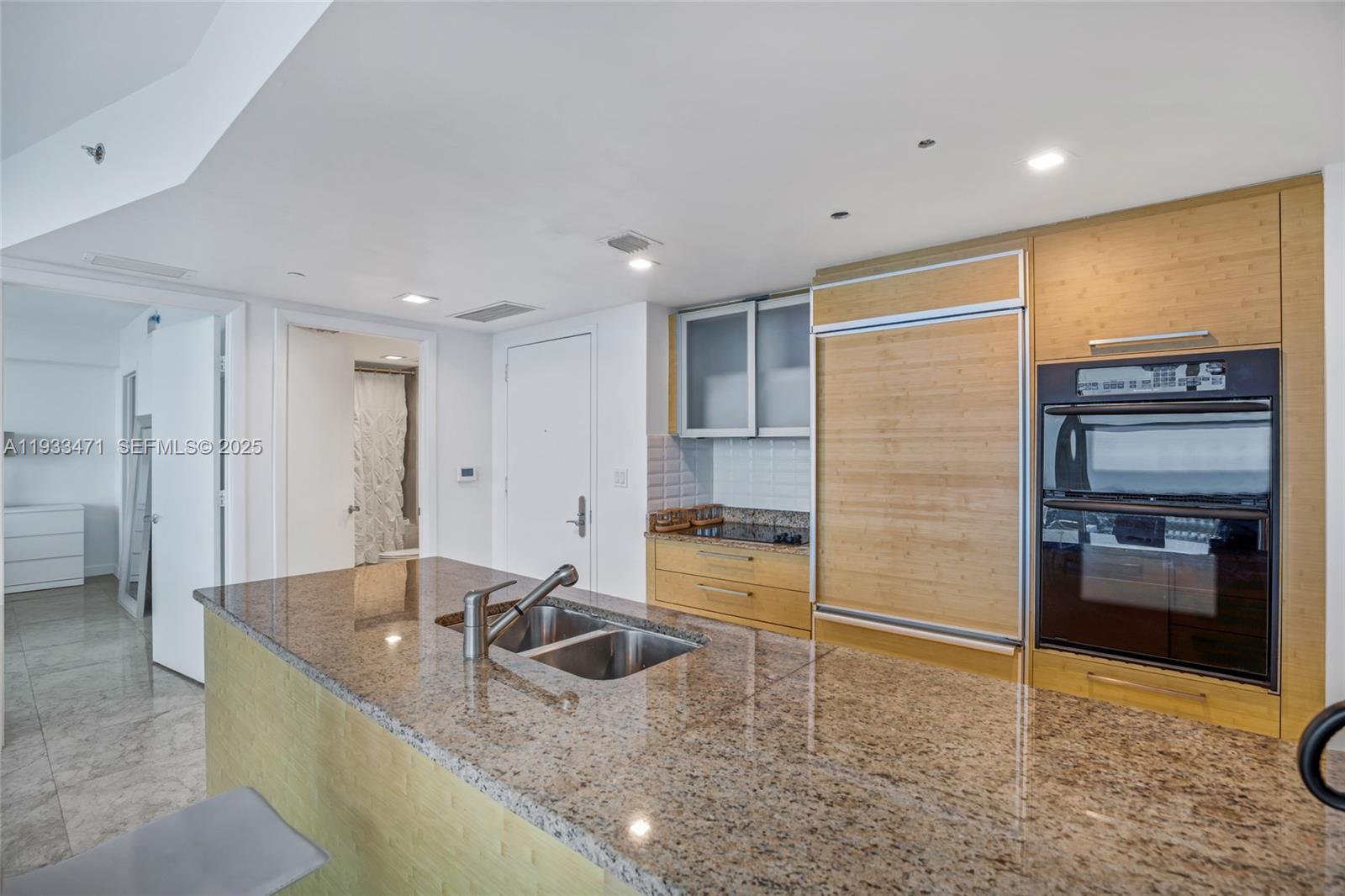 4707 1 / 1 871 sq. ft. $ 2025-12-19 0 foto