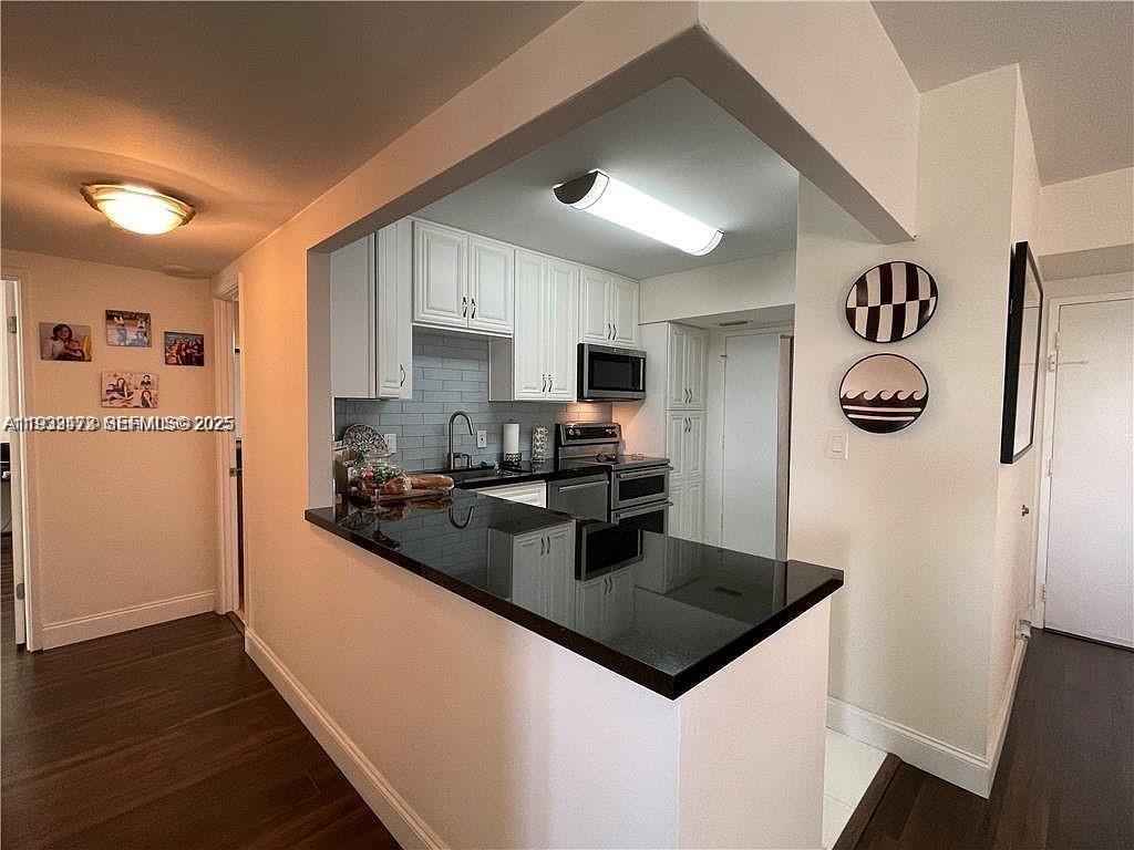 601B 2 / 2 1132 sq. ft. $ 2025-12-19 0 Photo