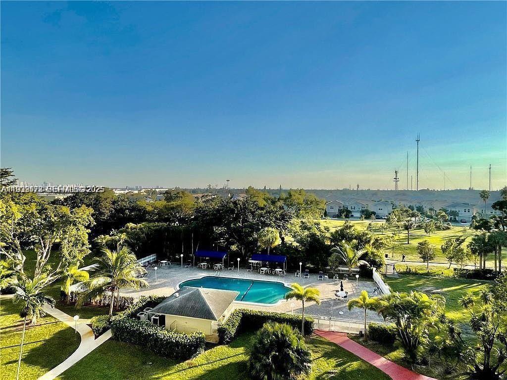 601B 2 / 2 1132 sq. ft. $ 2025-12-19 0 Photo