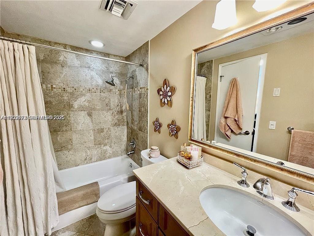 601B 2 / 2 1132 sq. ft. $ 2025-12-19 0 Photo